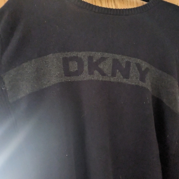 DKNY vintage black sweatshirt $19 OBO - Picture 3 of 5